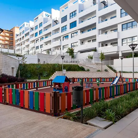 Casa De Amigos * Estepona