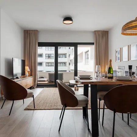 Casa De Amigos * Estepona